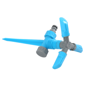 温室用塑料 3 臂旋转喷头，带尖头喷洒